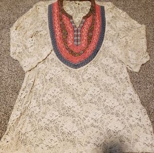 Gimmicks by BKE Crochet Shirt